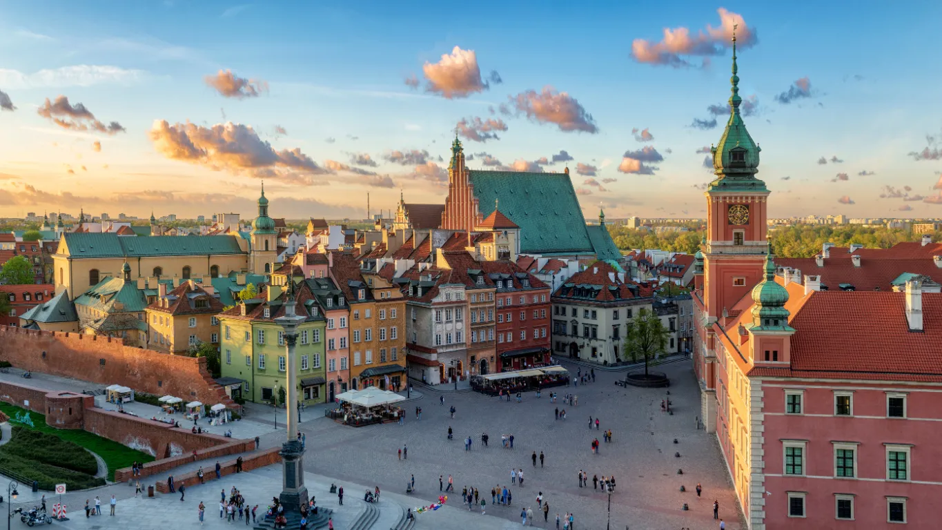 Warszawa: Rynek pracownika czy pracodawcy? Jak dziś planować zatrudnienie w stolicy