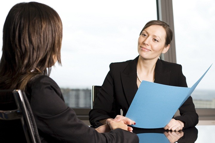 Rekrutacja pozwala sprawdzić prawdziwość informacji z CV i czy kandydat nadaje się na dane stanowisko w firmie.