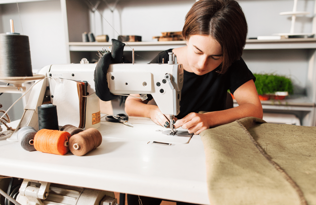 Seamstress in Poland. The whole truth about job vacancies in Poland